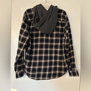 Old Navy Hooded double brushed Flannel Shirt. Worn a few times- no flaws to note